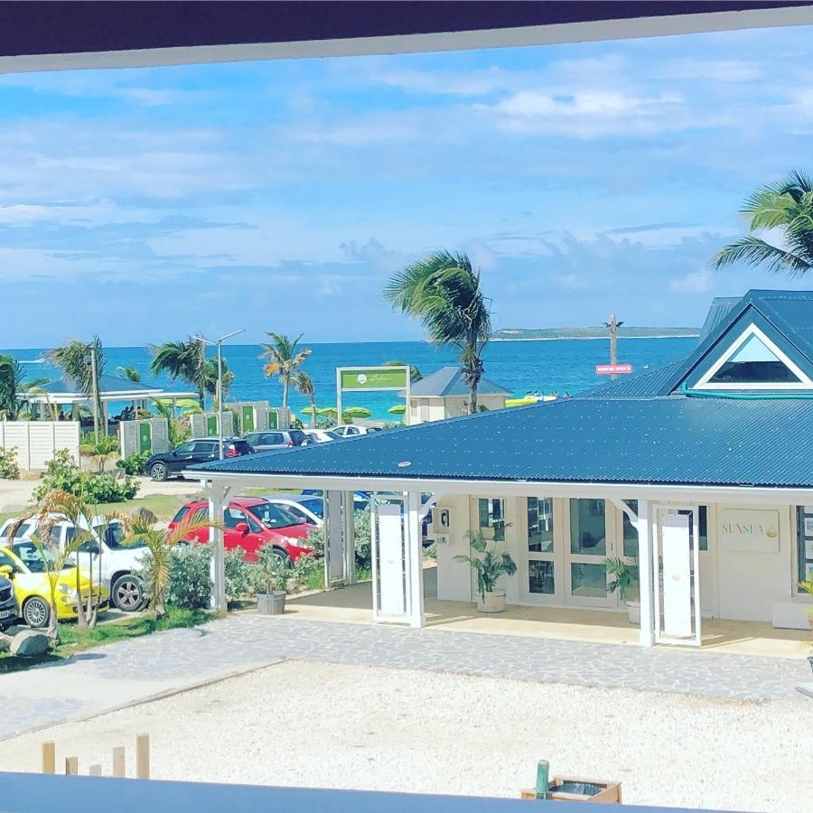 Stunning New Apartment With View Of Orient Bay Quarter of Orleans Luaran gambar