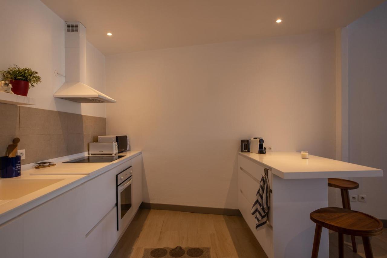 Stunning New Apartment With View Of Orient Bay Quarter of Orleans Luaran gambar